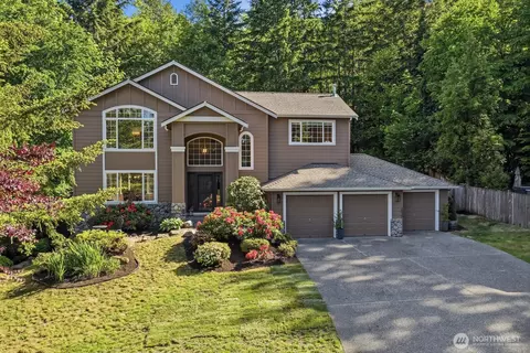 1535 SW 15th Pl, North Bend, WA 98045