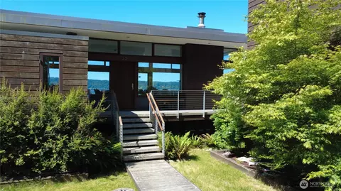 Exterior - 23 N Sand Point Way, Hat Island, WA 98206 photo 5 of 7