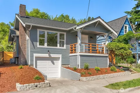 1312 NE 70th St, Seattle, WA 98115