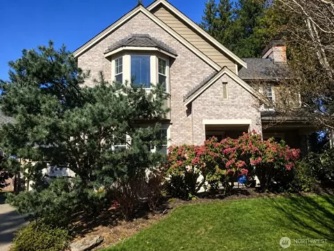 34802 SE Garden Cir, Snoqualmie, WA 98065