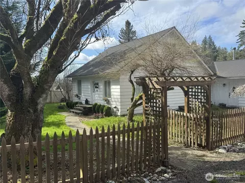 13504 Wagner Rd, Monroe, WA 98272