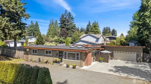 17821 60th Ave W, Lynnwood, WA 98037