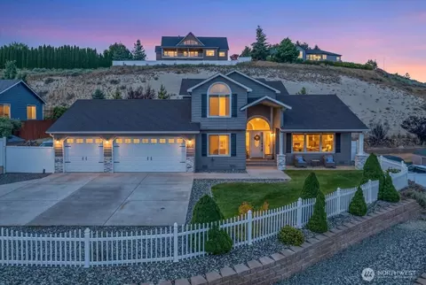1255 Wheatridge Dr, East Wenatchee, WA 98802