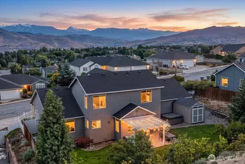 1255 Wheatridge Dr, East Wenatchee, WA 98802
