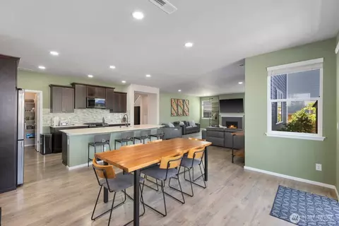 Dining - 2759 Christianson Ave, Enumclaw, WA 98022 photo 1 of 2