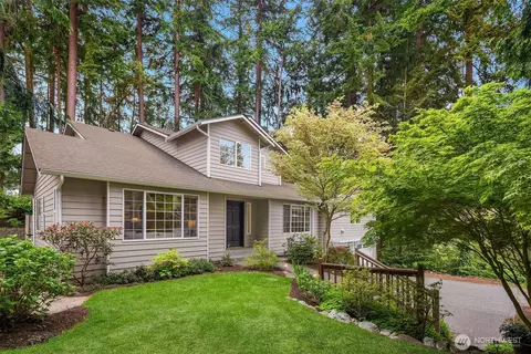 8934 218th St SW, Edmonds, WA 98026