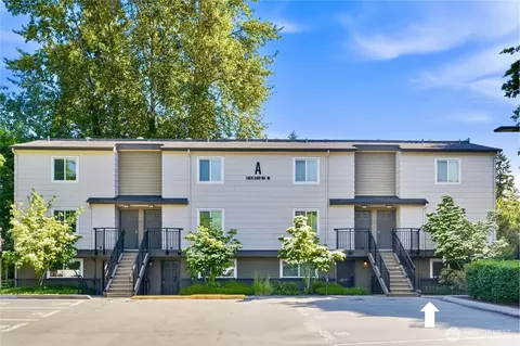 15829 NE Leary Way #A104, Redmond, WA 98052