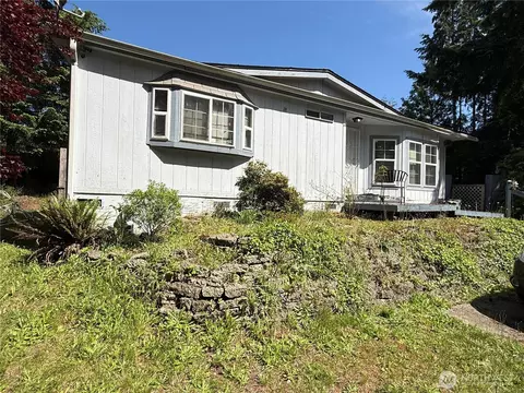 430 E Olympic Dr, Grapeview, WA 98546