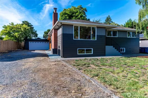 931 Van Jan St, Snohomish, WA 98290