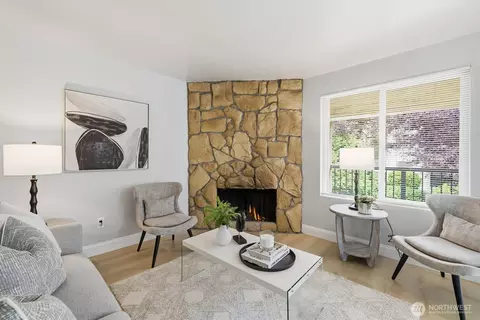 12600 NE 145th St #G60, Kirkland, WA 98034