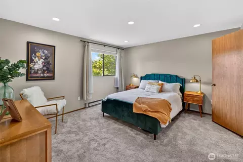 5123 SW 81st St #7, Mukilteo, WA 98275