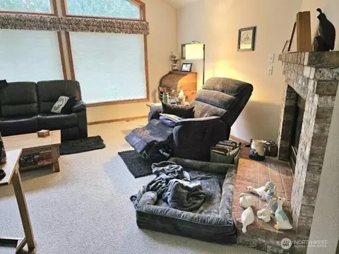 Living - 152 Racoon Rd, Sequim, WA 98382 photo 3 of 3
