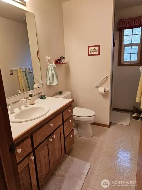 Bath - 152 Racoon Rd, Sequim, WA 98382 photo 1 of 1