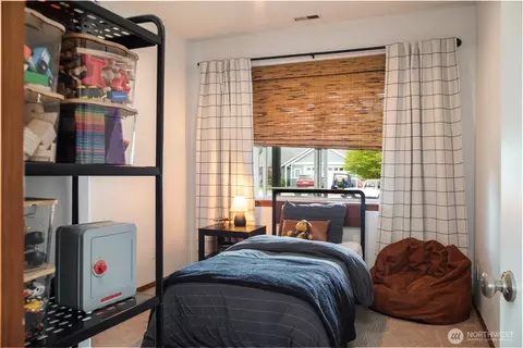 Bedroom - 922 Grinnell Ave SW, Orting, WA 98360 photo 1 of 4