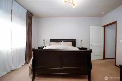 Bedroom - 922 Grinnell Ave SW, Orting, WA 98360 photo 4 of 4
