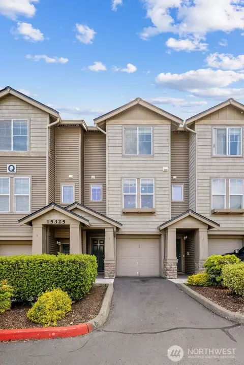 15325 SE 155th Pl #Q5, Renton, WA 98058