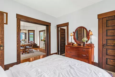 Bedroom - 722 Alder Ave, Sumner, WA 98390 photo 6 of 6