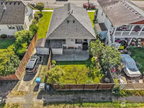 View/Area - 722 Alder Ave, Sumner, WA 98390 photo 1 of 3