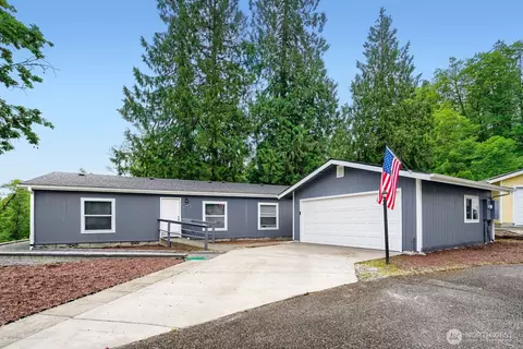 23807 67th St E #7, Buckley, WA 98321