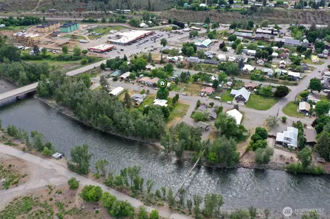 518 Bridge St, Twisp, WA 98856