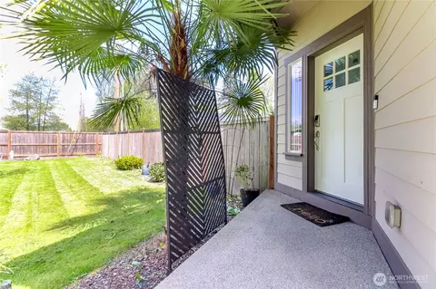 Exterior - 17609 146th Ave E, Orting, WA 98360 photo 3 of 9