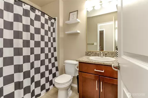 Bath - 17609 146th Ave E, Orting, WA 98360 photo 4 of 4
