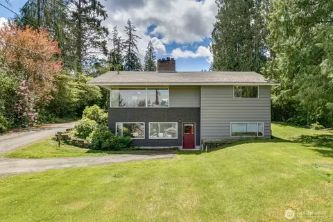 3822 Shelby Rd, Lynnwood, WA 98087