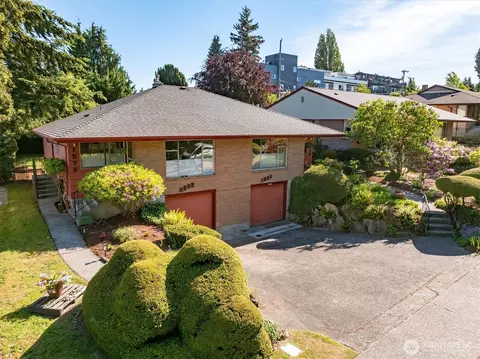 1573 NW 90th St, Seattle, WA 98117
