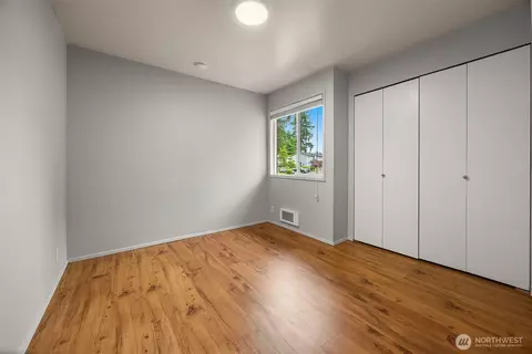 Bedroom - 1526 192nd St SE #O4, Bothell, WA 98012 photo 6 of 7