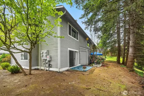 Exterior - 1526 192nd St SE #O4, Bothell, WA 98012 photo 2 of 3