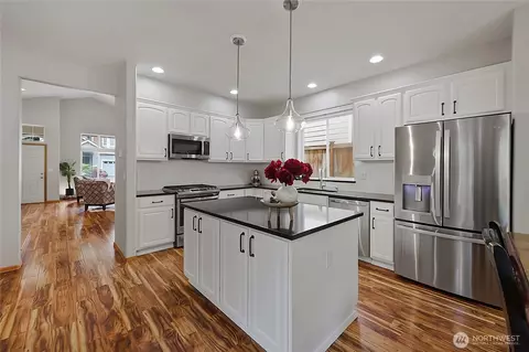 Kitchen - 115 170th St SE, Bothell, WA 98012 photo 1 of 3