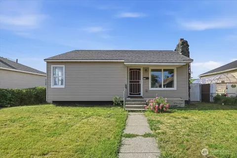 1324 E Kiernan Ave, Spokane, WA 99207