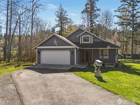 645 Orville Rd E, Eatonville, WA 98328
