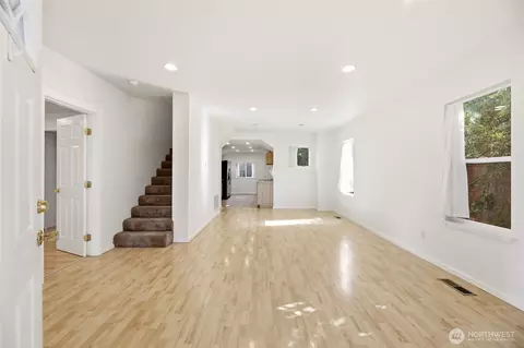 Living - 1710 36th St, Everett, WA 98201 photo 1 of 4