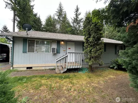 461 NE Larson Blvd, Belfair, WA 98528