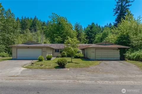 2115 2117 Sullivan Dr NW, Gig Harbor, WA 98335