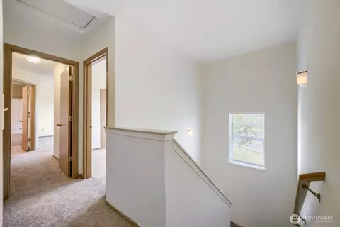 Entry Way - 3727 E St, Tacoma, WA 98404 photo 2 of 2