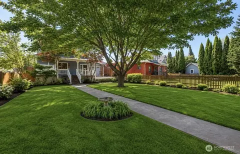 1721 Mcdougall Ave, Everett, WA 98201
