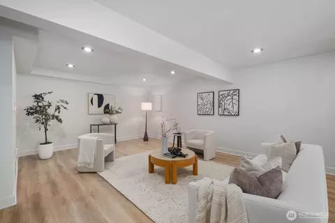 Living - 17907 25th Dr SE, Bothell, WA 98012 photo 5 of 6