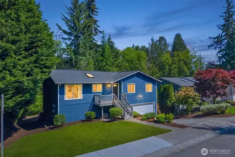 Exterior - 17907 25th Dr SE, Bothell, WA 98012 photo 7 of 7