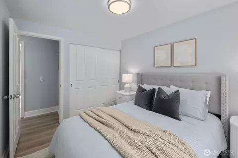 Bedroom - 17907 25th Dr SE, Bothell, WA 98012 photo 5 of 7