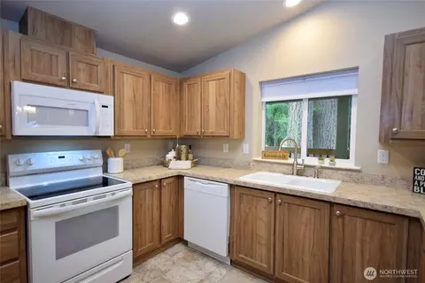 375 W Dungeness Mdws, Sequim, WA 98382 photo 11