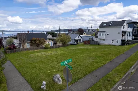 2801 N Mccarver St, Tacoma, WA 98403