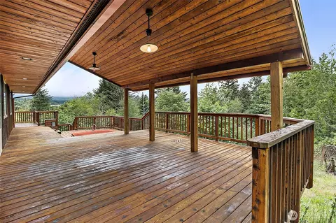 Exterior - 16732 249th St E, Orting, WA 98360 photo 5 of 6