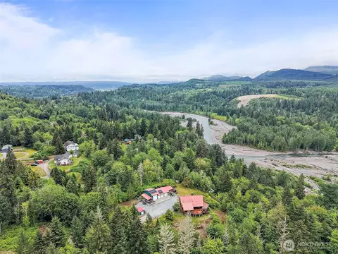 View/Area - 16732 249th St E, Orting, WA 98360 photo 2 of 2