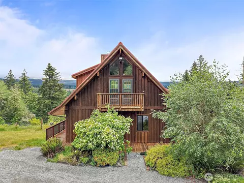 16732 249th St E, Orting, WA 98360