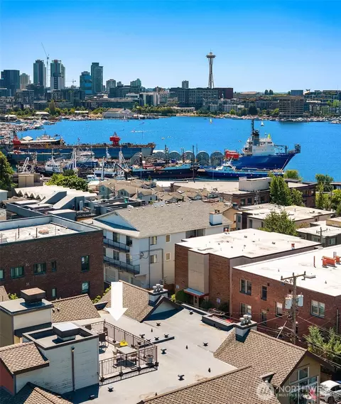 2035 Eastlake Ave E #301, Seattle, WA 98102