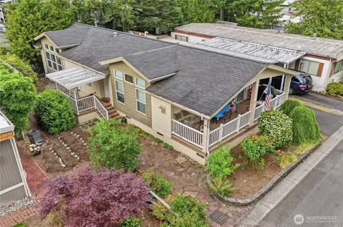 18425 NE 95th St #186, Redmond, WA 98052