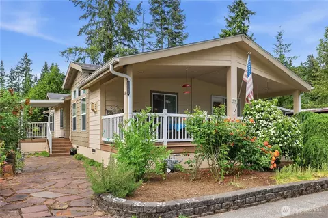 18425 NE 95th St #186, Redmond, WA 98052