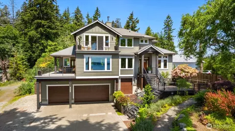 18917 9th St E, Lake Tapps, WA 98391